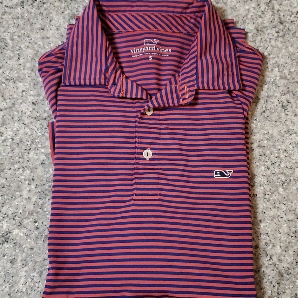 Vineyard Vines performance polo